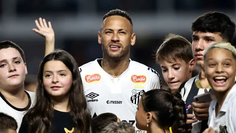 Fenerbahçe, Neymar Konusundaki Kararını Açıklıyor: Transfer Gerçekleşecek mi?