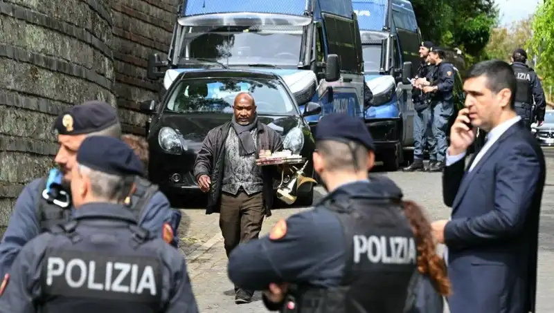 Roma'da Tarihi Nükleer Görüşmeler: İran ve ABD Buluşacak mı?