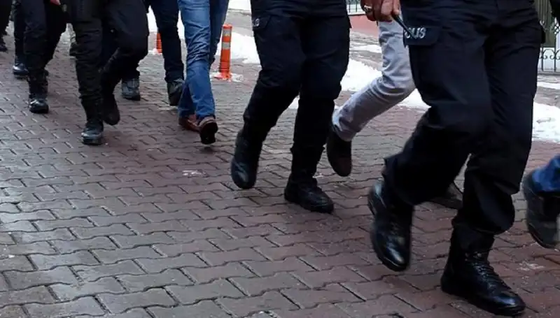 MİT ve Emniyet'ten FETÖ'ye Yönelik Dev Operasyon: Gizli Bilgiler Ele Geçirildi