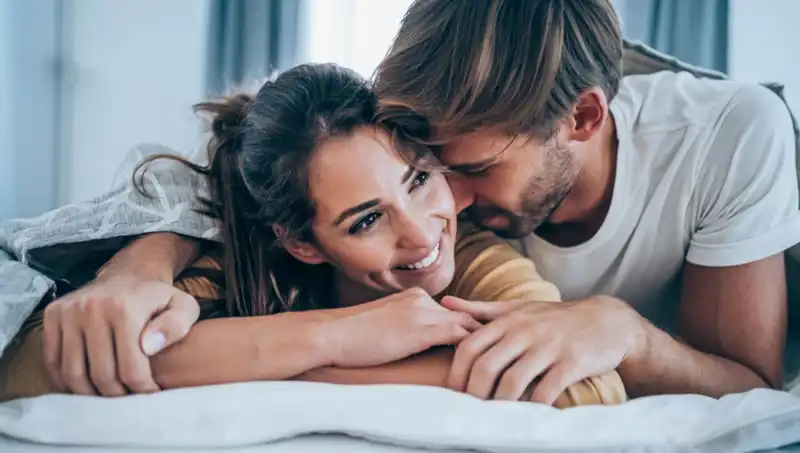 Eşinizle Paylaşmamanız Gereken 5 Kritik Konu