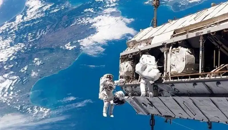 NASA ve Rusya'nın Uzay İstasyonu İşbirliği: Yeni Bir Dönem Başlıyor!
