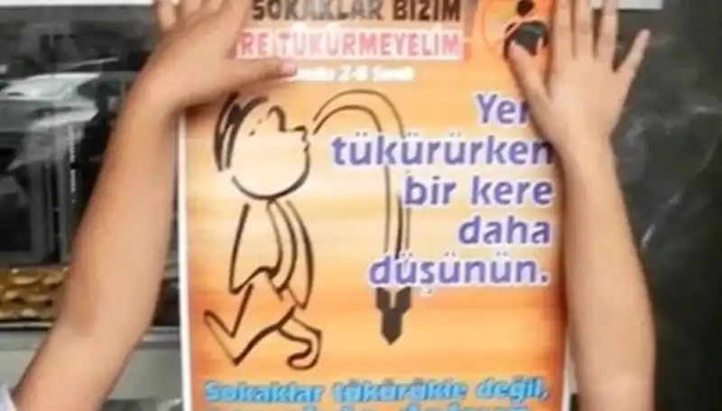 Yere Tükürdüğü İçin Ceza Kesilen Genç: Olayın Ardındaki Gerçekler Ne?