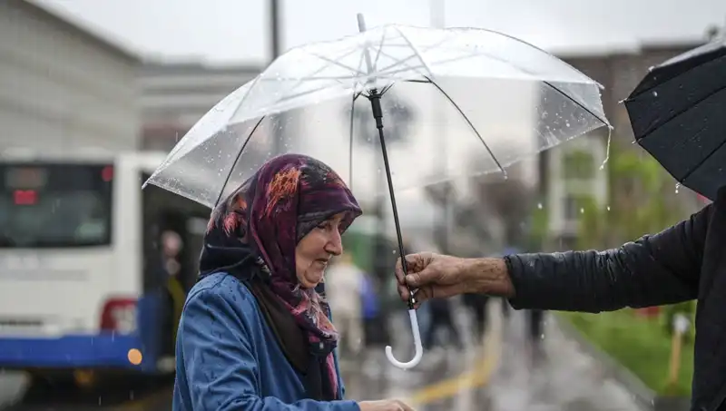Tüm Yurtta Gök Gürültülü Sağanak Bekleniyor: Hava Durumu Nasıl Olacak?