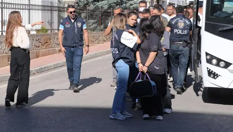 6 İlde Dev Escort Dolandırıcılığı: 12 Milyon Lira Vurgun!