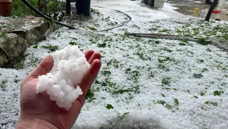 Haziran Ayında Yaşanan Dolu Olayı Şehirleri Beyaza Bürüdü