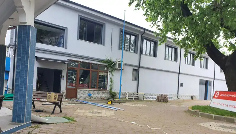 Tabela Takarken 3 Metre Yükseklikten Düşen İşçinin Yaşadığı Kaza Şok Etti