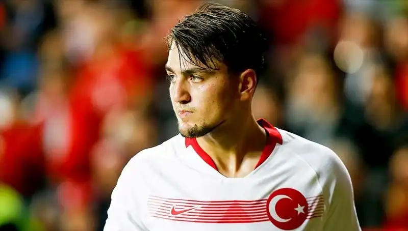 Beşiktaş, Milli Futbolcunun Transferi İçin Harekete Geçti!