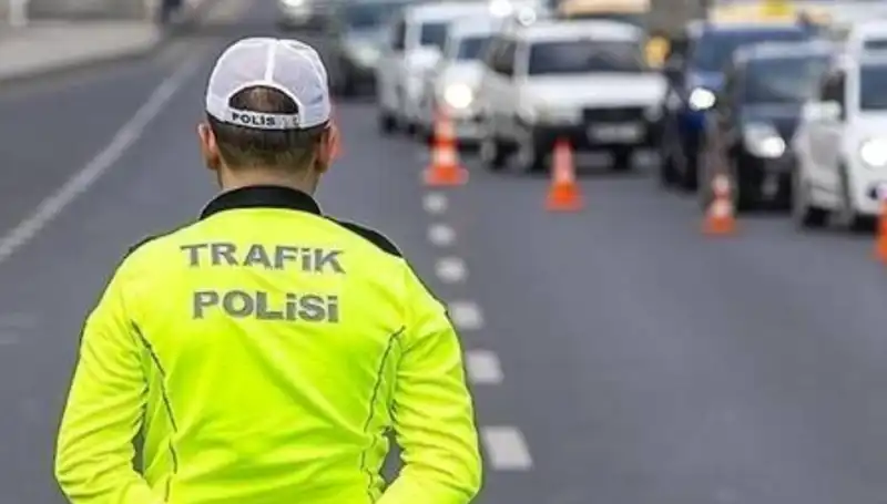 Cumartesi Günü Trafik Şokunda Beklenmedik Yollar Kapatılacak