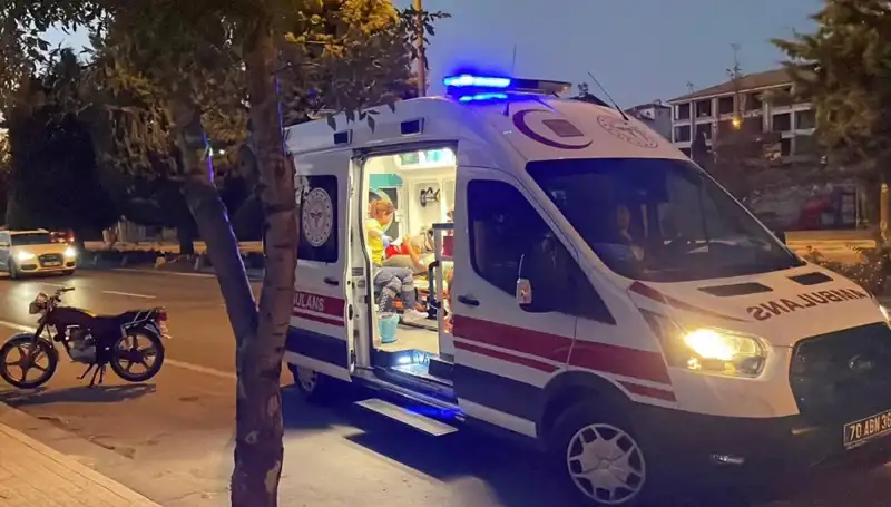 Otomobil Motosikleti 70 Metre Sürükledi, Sürücü Kaçtı: Olayın Ayrıntıları