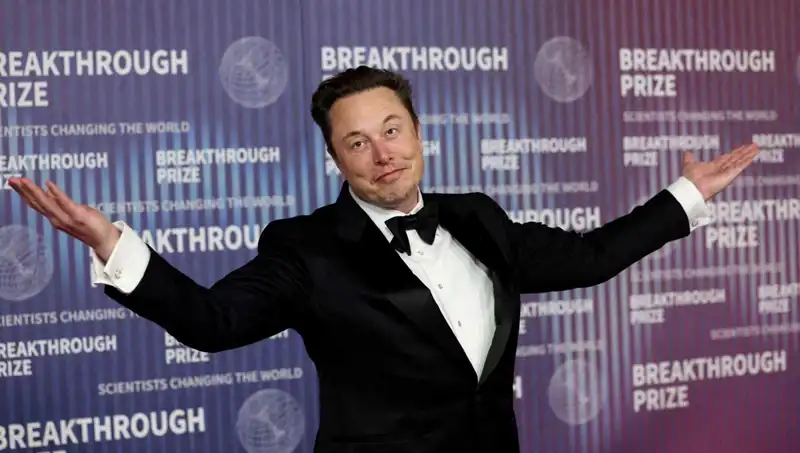 Elon Musk, X'in Yeni Mesajlaşma Uygulamasını Duyurdu: Flört Sitesi mi Olacak?