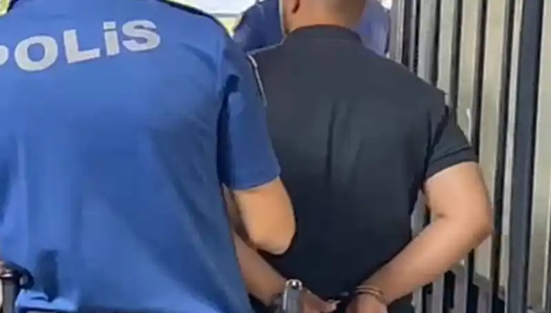 İzmir'de Polise Saldırı Şoku: Faile Ağır Ceza Verdildi!