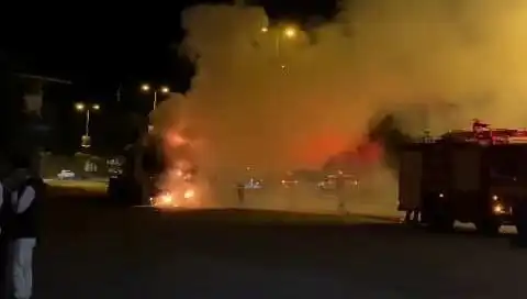 Zonguldak'ta Seyir Halindeki TIR'da Büyük Yangın!