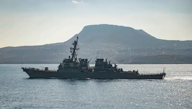 ABD'den Yunanistan'a Stratejik Donanma Üssü Yatırımı: Yeni Dönem Başlıyor