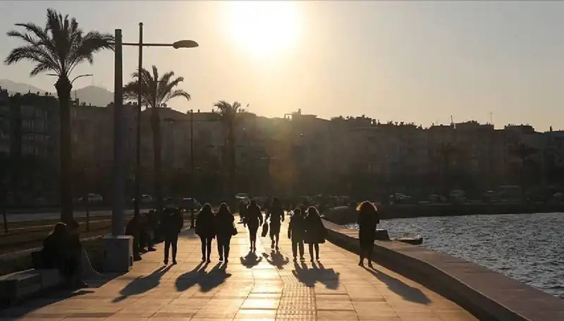 Hafta Sonu Hava Durumu: Yağmur Mu Bekliyoruz, Güneş Mi?