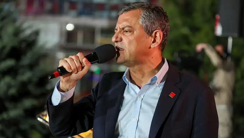 Özgür Özel'den Cesur Çıkış: "CHP'yi Provokasyonlarla Susturamazsınız!"