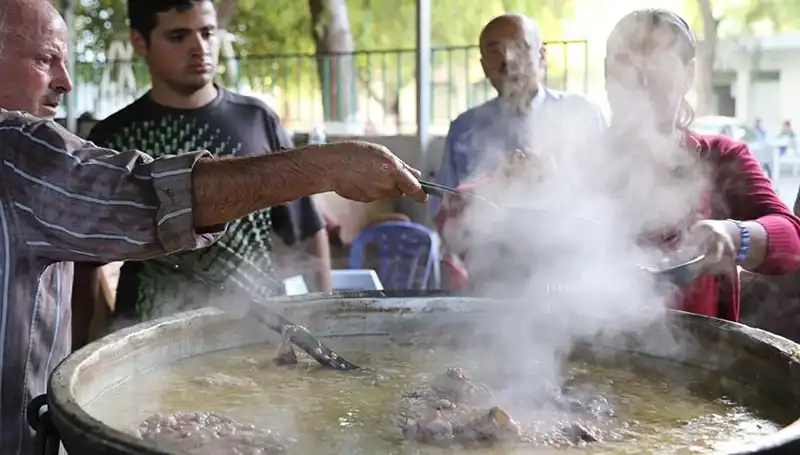 Gadir-i Hum Bayramı: Kutlamaların Anlamı ve Gelenekleri