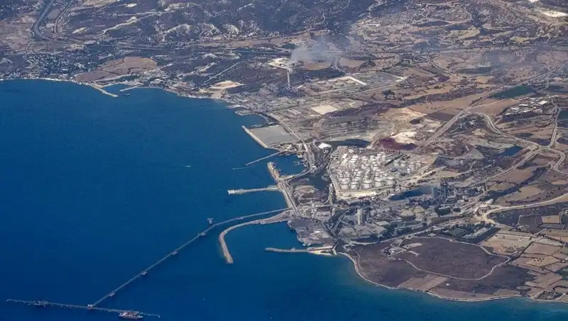 ABD Gemi Filosu, İsrail'e Kritik Silah Sevkiyatı İçin Limasol'a Yola Çıktı
