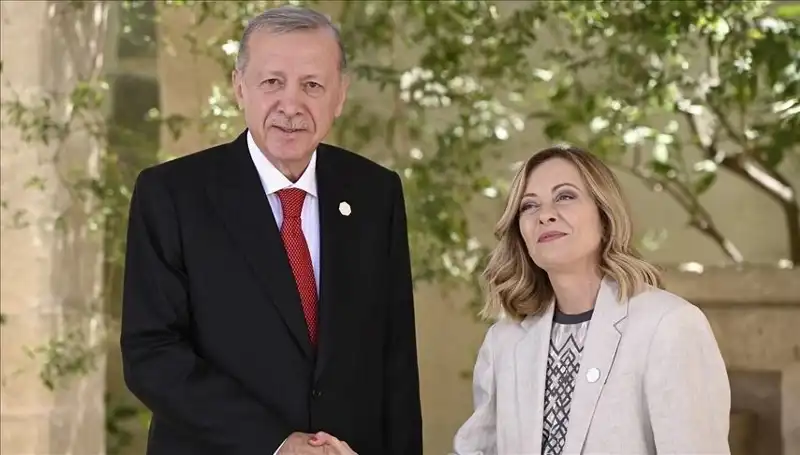 İstanbul'da Akdeniz Zirvesi: Liderlerden Kritik İşbirliği Toplantısı
