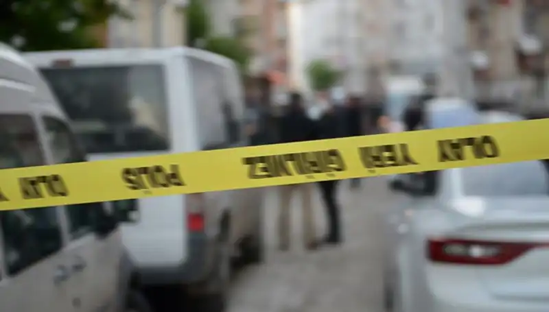 Bıçaklı ve Satırlı Kavga: Kaybedilen Hayatlar ve Sokaktaki Tehlike