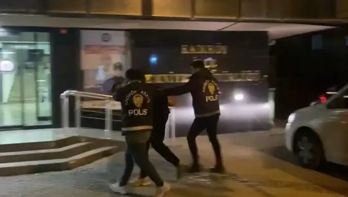 Galatasaray Taraftarını Silahla Yaralayan Saldırgan Kısa Sürede Yakaladı